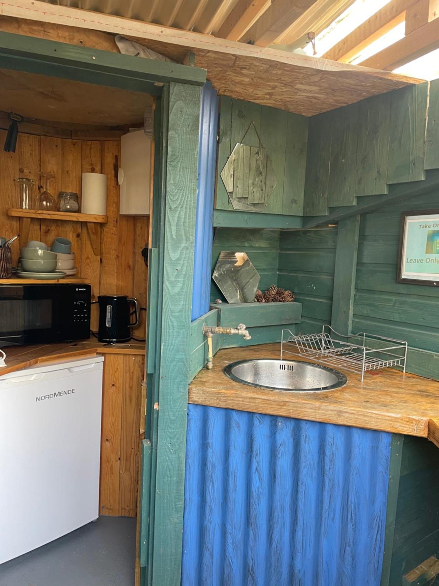 Glamping In The 2Nd Field Hotell Aughrim Eksteriør bilde